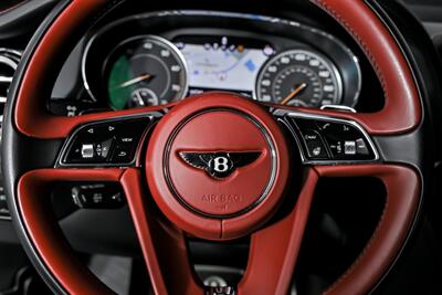 2018 Bentley Bentayga W12 Signature Edition   - Photo 27 - Joliet, IL 60435
