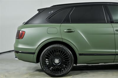 2018 Bentley Bentayga W12 Signature Edition   - Photo 12 - Joliet, IL 60435