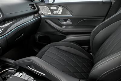2023 Mercedes-Benz GLS AMG GLS 63   - Photo 39 - Joliet, IL 60435