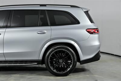 2023 Mercedes-Benz GLS AMG GLS 63   - Photo 9 - Joliet, IL 60435