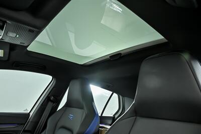 2022 Volkswagen Golf R 4Motion   - Photo 21 - Joliet, IL 60435