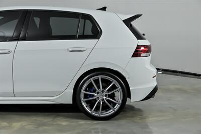 2022 Volkswagen Golf R 4Motion   - Photo 9 - Joliet, IL 60435