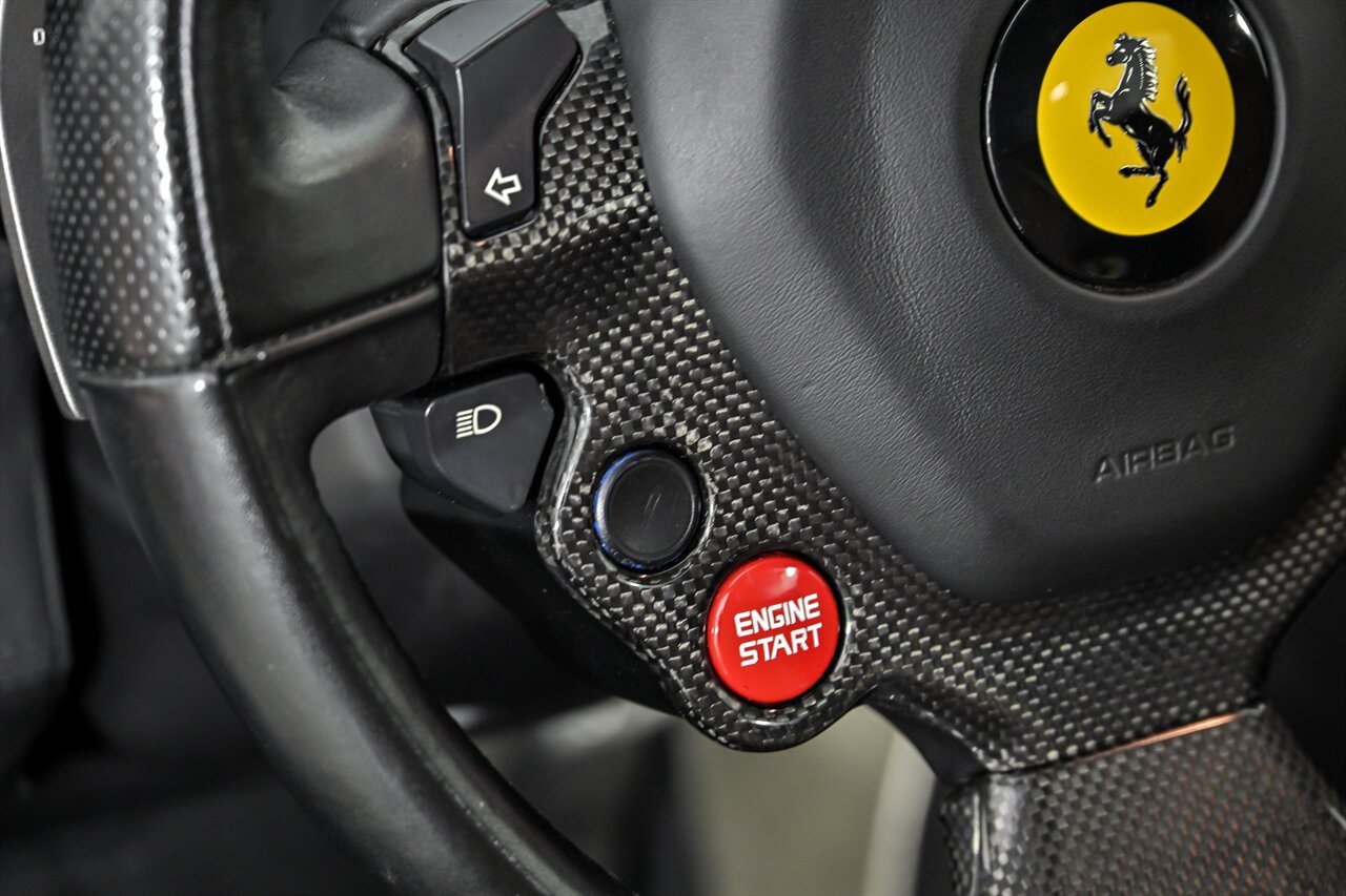2013 Ferrari 458 Spider Base - Photo 21