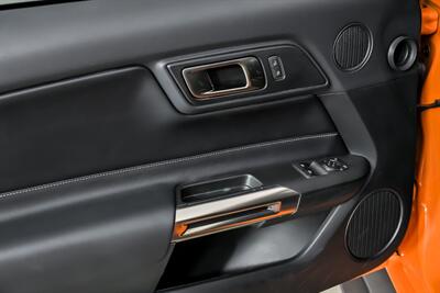 2020 Ford Mustang Shelby GT500-CFTP! - Photo 18 - Joliet, IL 60435