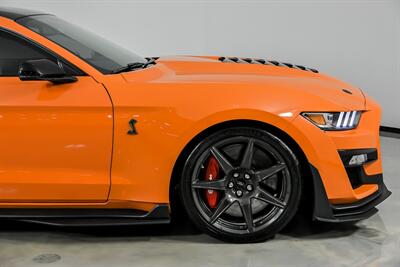 2020 Ford Mustang Shelby GT500-CFTP! - Photo 15 - Joliet, IL 60435