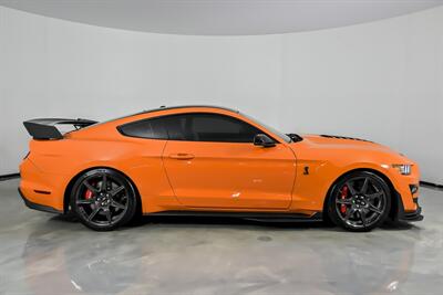 2020 Ford Mustang Shelby GT500-CFTP! - Photo 14 - Joliet, IL 60435