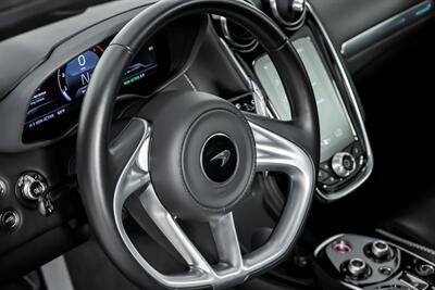 2021 McLaren GT   - Photo 24 - Joliet, IL 60435