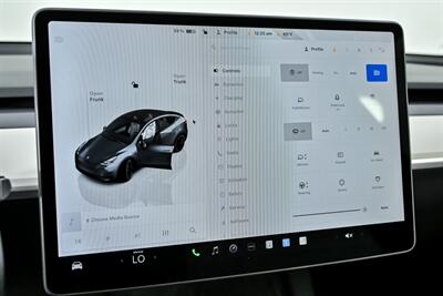 2023 Tesla Model Y Performance   - Photo 33 - Joliet, IL 60435
