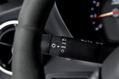 2022 Chevrolet Camaro LT1   - Photo 26 - Joliet, IL 60435