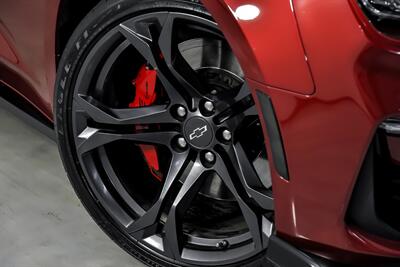2022 Chevrolet Camaro LT1   - Photo 4 - Joliet, IL 60435
