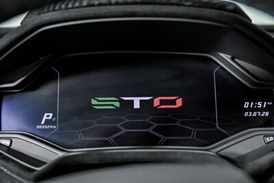 2022 Lamborghini Huracan STO-HUGE MSRP-RARE SPEC! - Photo 27 - Joliet, IL 60435