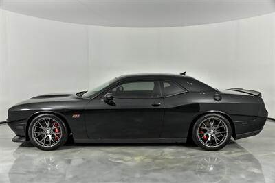 2015 Dodge Challenger SRT 392   - Photo 8 - Joliet, IL 60435