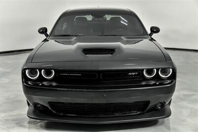 2015 Dodge Challenger SRT 392   - Photo 5 - Joliet, IL 60435