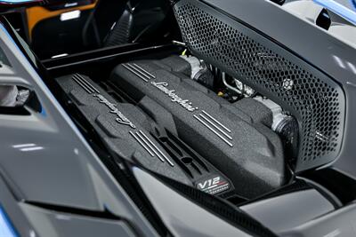 2024 Lamborghini Revuelto   - Photo 19 - Joliet, IL 60435