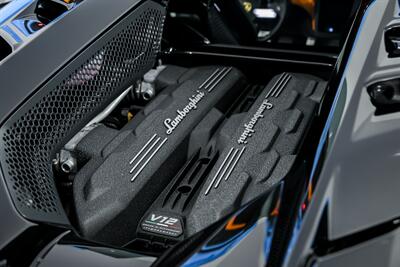 2024 Lamborghini Revuelto   - Photo 20 - Joliet, IL 60435