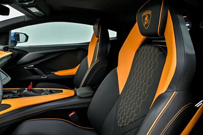 2024 Lamborghini Revuelto   - Photo 25 - Joliet, IL 60435