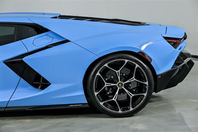 2024 Lamborghini Revuelto   - Photo 8 - Joliet, IL 60435