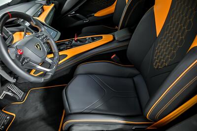 2024 Lamborghini Revuelto   - Photo 24 - Joliet, IL 60435