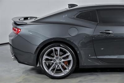 2017 Chevrolet Camaro SS   - Photo 13 - Joliet, IL 60435