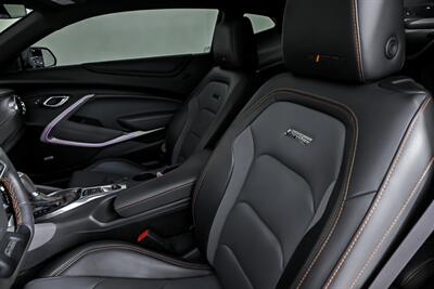 2017 Chevrolet Camaro SS   - Photo 23 - Joliet, IL 60435