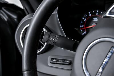 2017 Chevrolet Camaro SS   - Photo 29 - Joliet, IL 60435