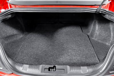 2019 Ford Mustang GT Premium   - Photo 16 - Joliet, IL 60435