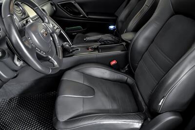 2014 Nissan GT-R Premium   - Photo 21 - Joliet, IL 60435