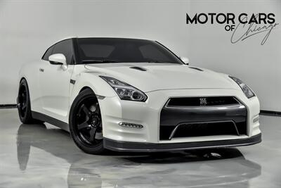 2014 Nissan GT-R Premium   - Photo 1 - Joliet, IL 60435