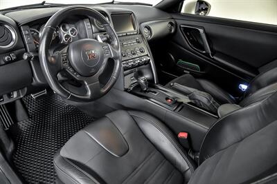 2014 Nissan GT-R Premium   - Photo 20 - Joliet, IL 60435