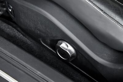 2014 Nissan GT-R Premium   - Photo 24 - Joliet, IL 60435