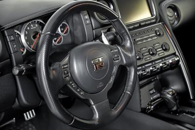 2014 Nissan GT-R Premium   - Photo 23 - Joliet, IL 60435