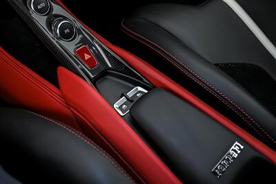 2021 Ferrari F8 Tributo -HUGE MSRP-RACING SEATS!   - Photo 41 - Joliet, IL 60435