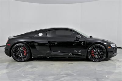 2018 Audi R8 5.2 V10 RWS   - Photo 14 - Joliet, IL 60435