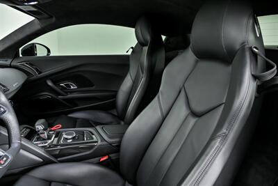 2018 Audi R8 5.2 V10 RWS   - Photo 24 - Joliet, IL 60435