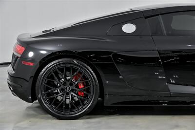 2018 Audi R8 5.2 V10 RWS   - Photo 13 - Joliet, IL 60435