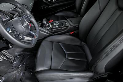 2018 Audi R8 5.2 V10 RWS   - Photo 23 - Joliet, IL 60435
