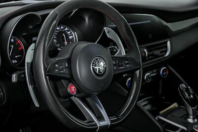 2017 Alfa Romeo Giulia Quadrifoglio   - Photo 24 - Joliet, IL 60435