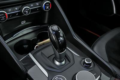 2017 Alfa Romeo Giulia Quadrifoglio   - Photo 36 - Joliet, IL 60435