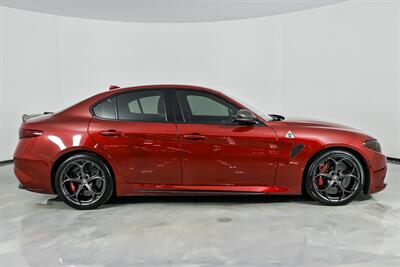 2017 Alfa Romeo Giulia Quadrifoglio   - Photo 14 - Joliet, IL 60435
