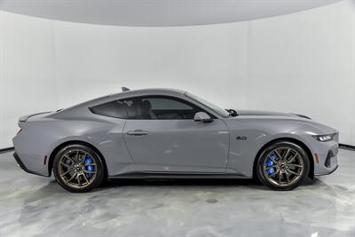 2024 Ford Mustang GT   - Photo 14 - Joliet, IL 60435