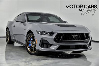 2024 Ford Mustang GT   - Photo 1 - Joliet, IL 60435