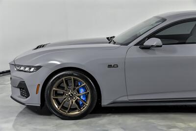 2024 Ford Mustang GT   - Photo 7 - Joliet, IL 60435
