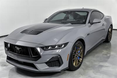 2024 Ford Mustang GT   - Photo 6 - Joliet, IL 60435
