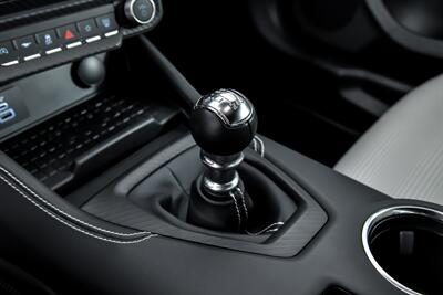 2024 Ford Mustang GT   - Photo 34 - Joliet, IL 60435