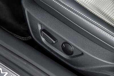 2024 Ford Mustang GT   - Photo 25 - Joliet, IL 60435