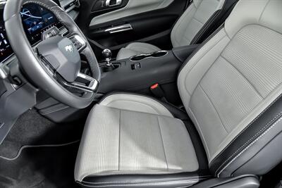 2024 Ford Mustang GT   - Photo 21 - Joliet, IL 60435
