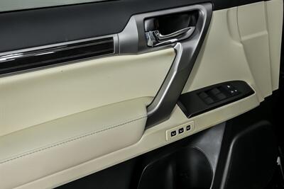 2023 Lexus GX 460   - Photo 17 - Joliet, IL 60435