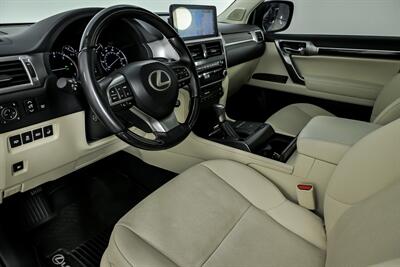 2023 Lexus GX 460   - Photo 19 - Joliet, IL 60435