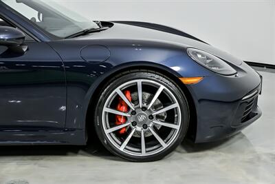 2017 Porsche 718 Boxster S-1 OWNER & CLEAN CARFAX - Photo 15 - Joliet, IL 60435