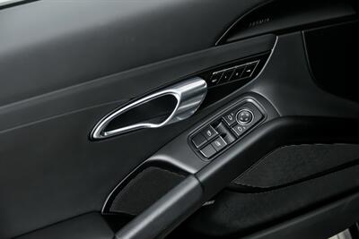 2017 Porsche 718 Boxster S-1 OWNER & CLEAN CARFAX - Photo 22 - Joliet, IL 60435